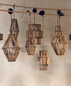 Pilliroost valgustid